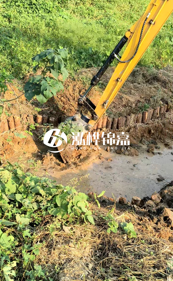德州河道清淤專業(yè)施工-打完松木樁后為何需要立即清理淤泥？